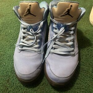 Retro 5s Size 11 (UNC & Raging Bull)